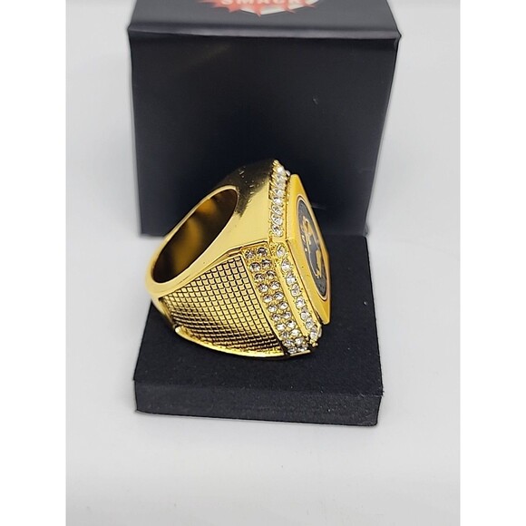 Buffalo Wild Wings Fantasy Football Trophy Smack Champion Ring - Picture 3 of 5